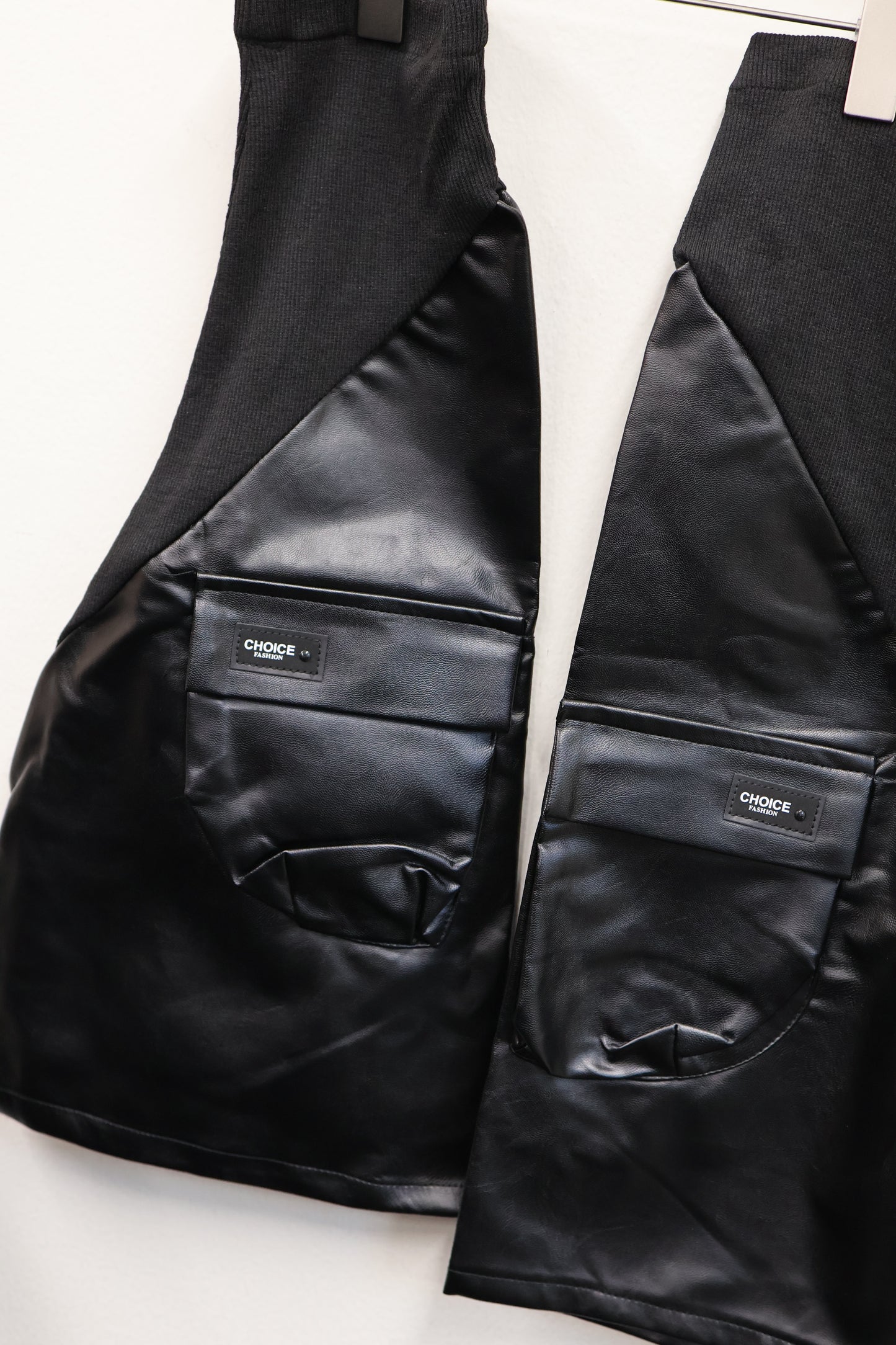 Leather Leg Cover A452