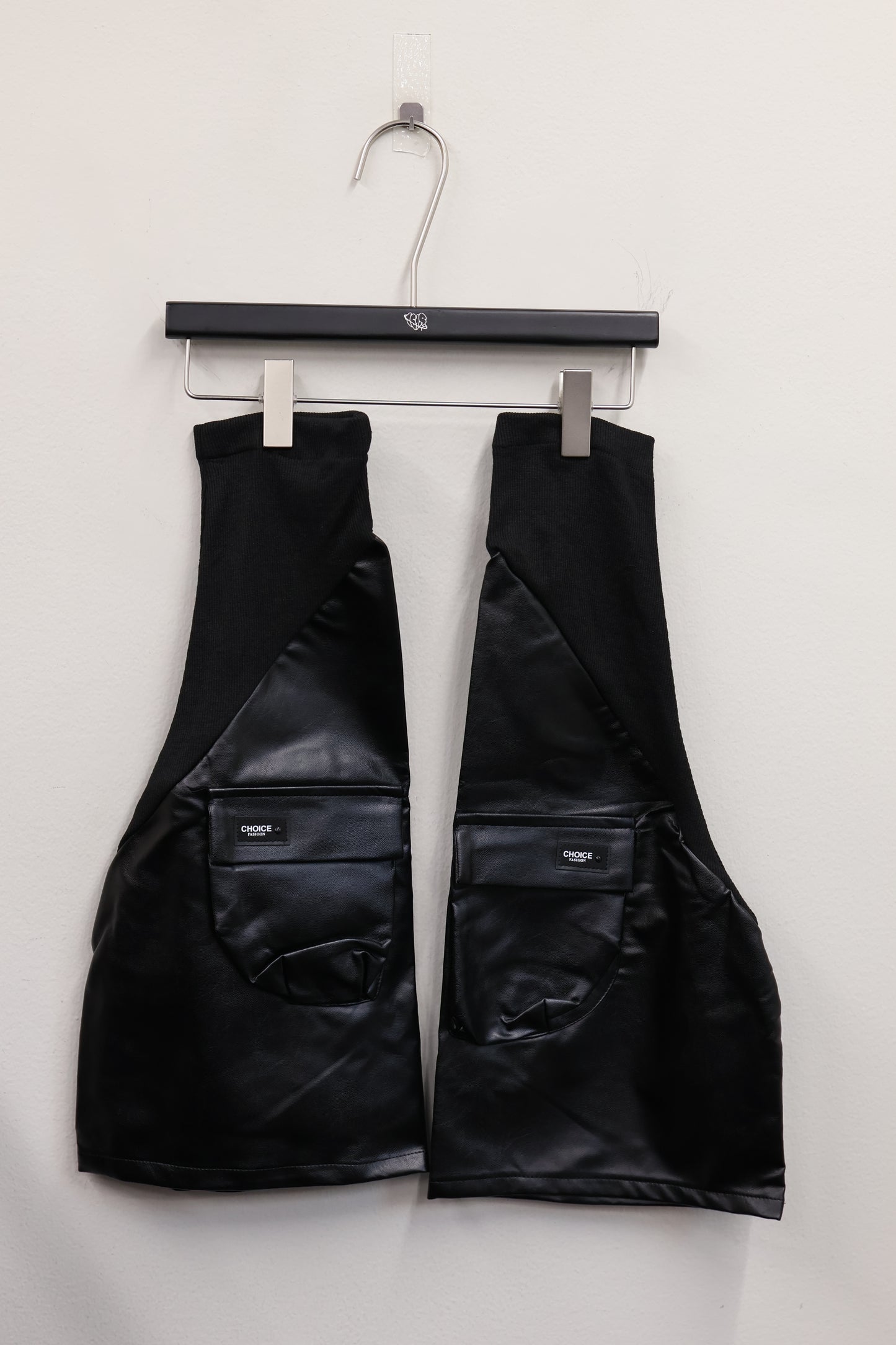 Leather Leg Cover A452