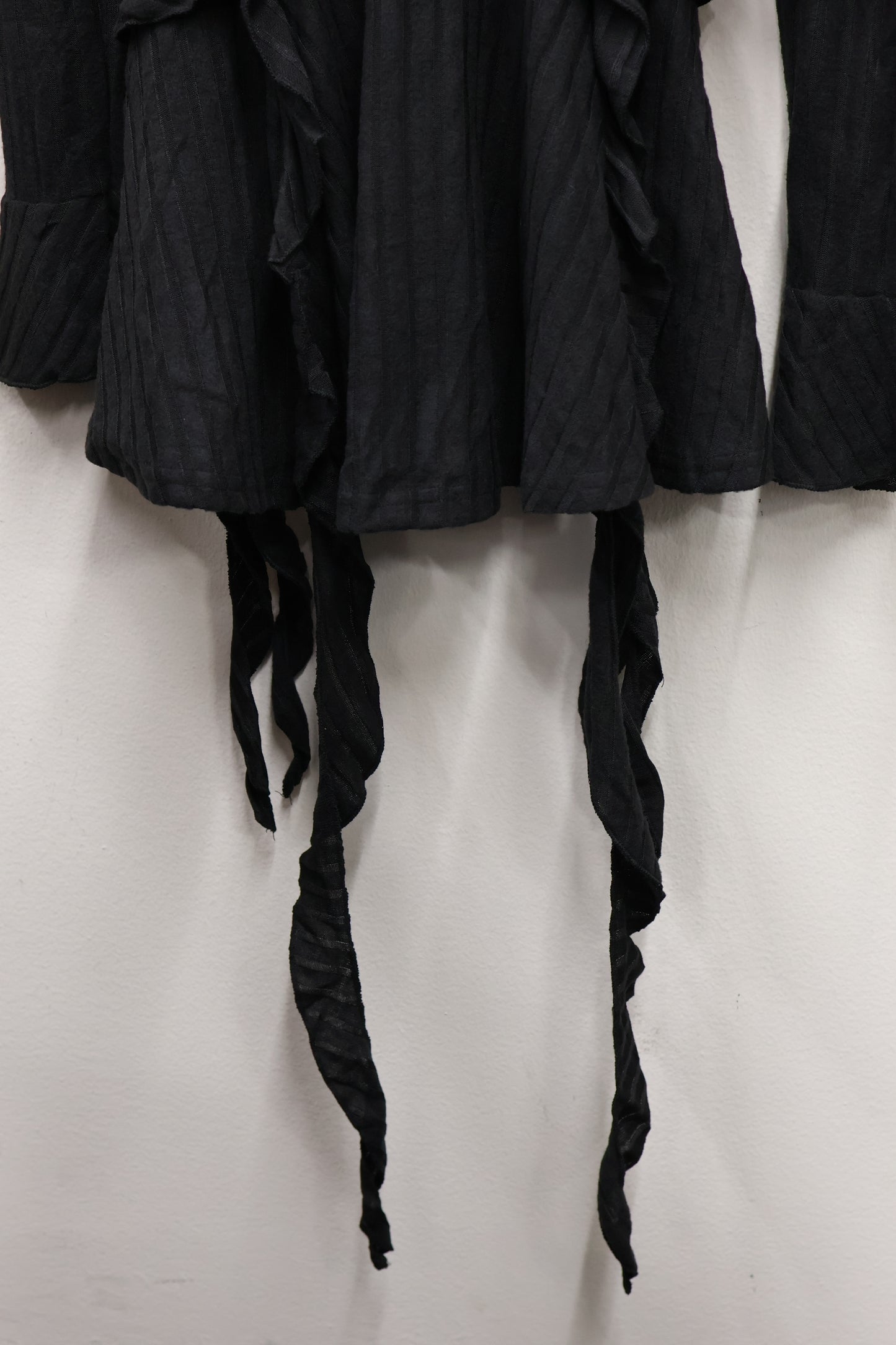 Gothic Ruffle cardigan A423