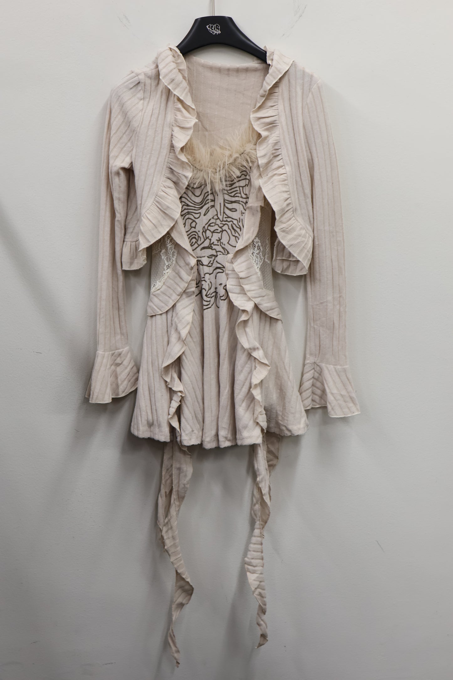 Gothic Ruffle cardigan A423