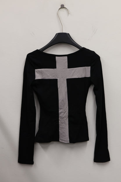 25-916 Cross Line Top A422