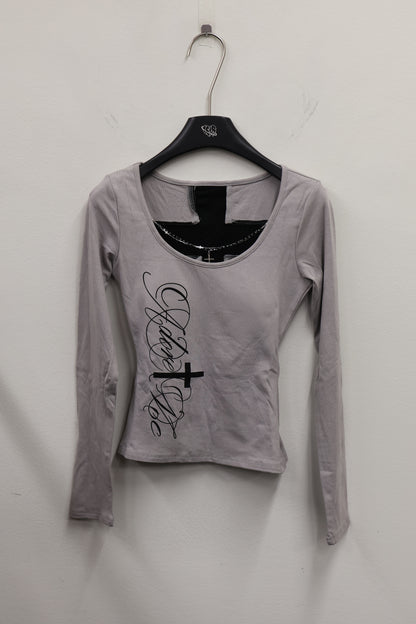 25-916 Cross Line Top A422
