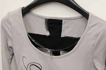 25-916 Cross Line Top A422