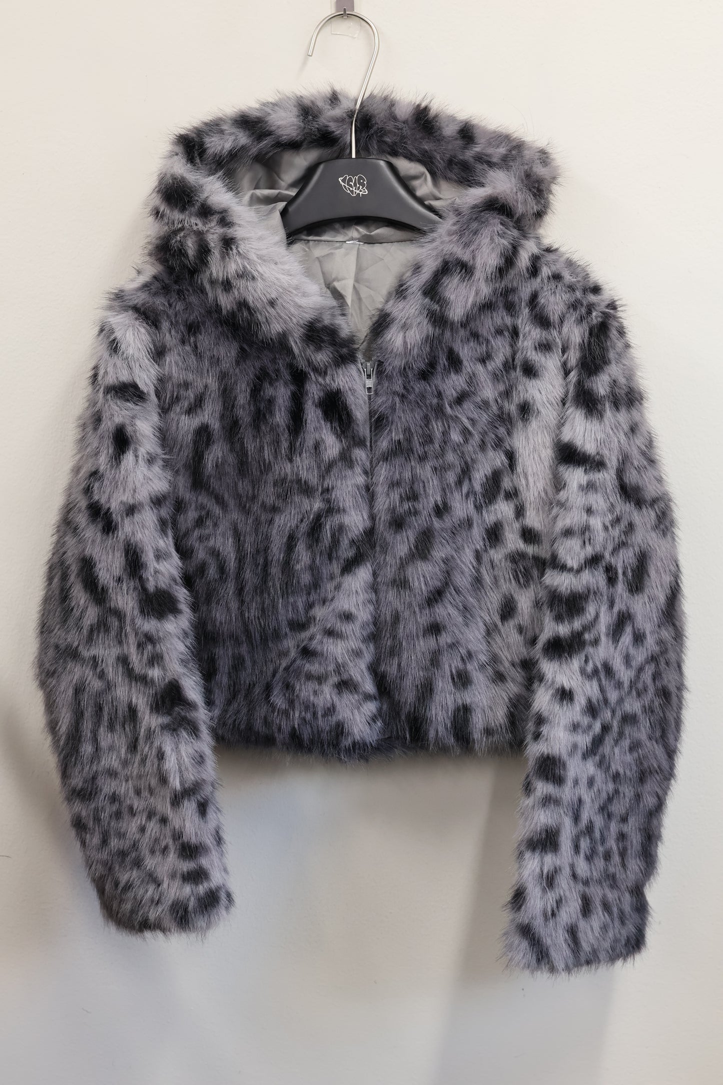 25-918 Wolf Fur Jacket A445