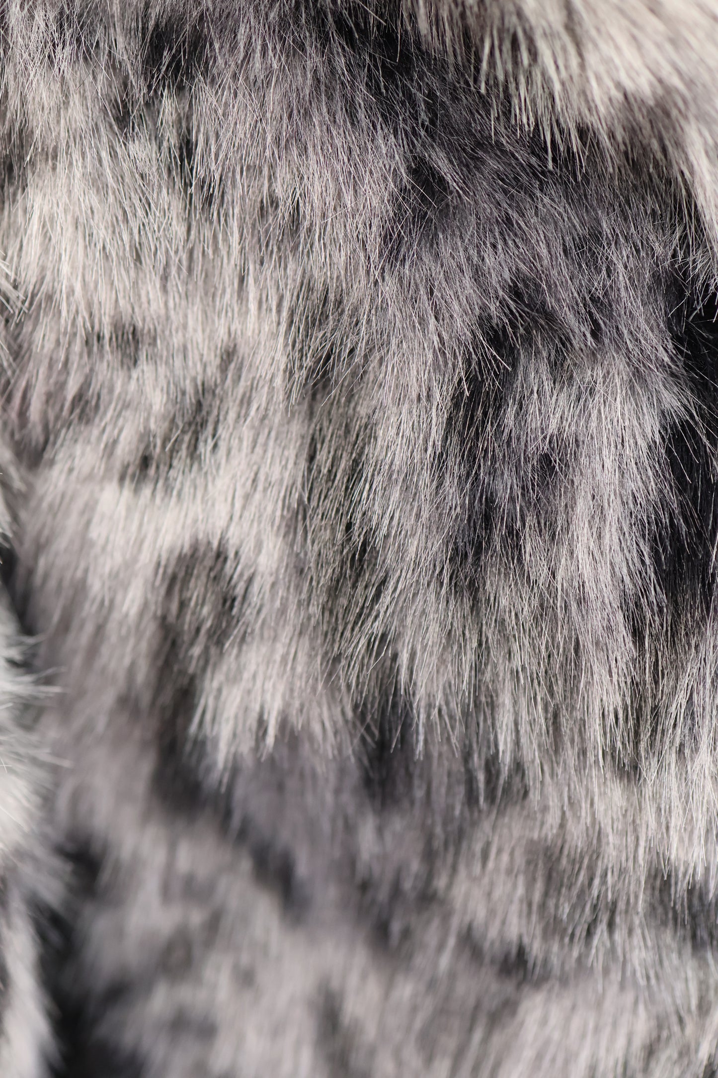25-918 Wolf Fur Jacket A426