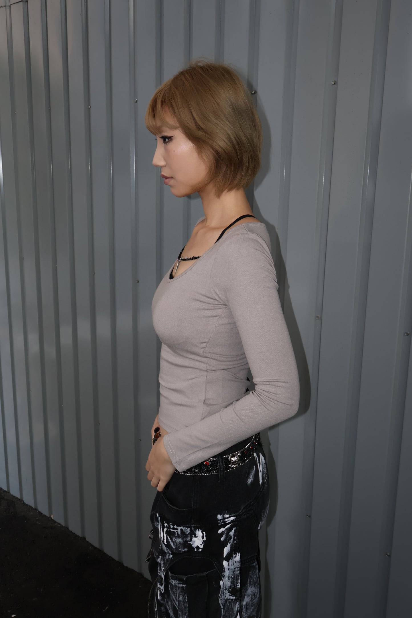 25-916 Cross Line Top A422