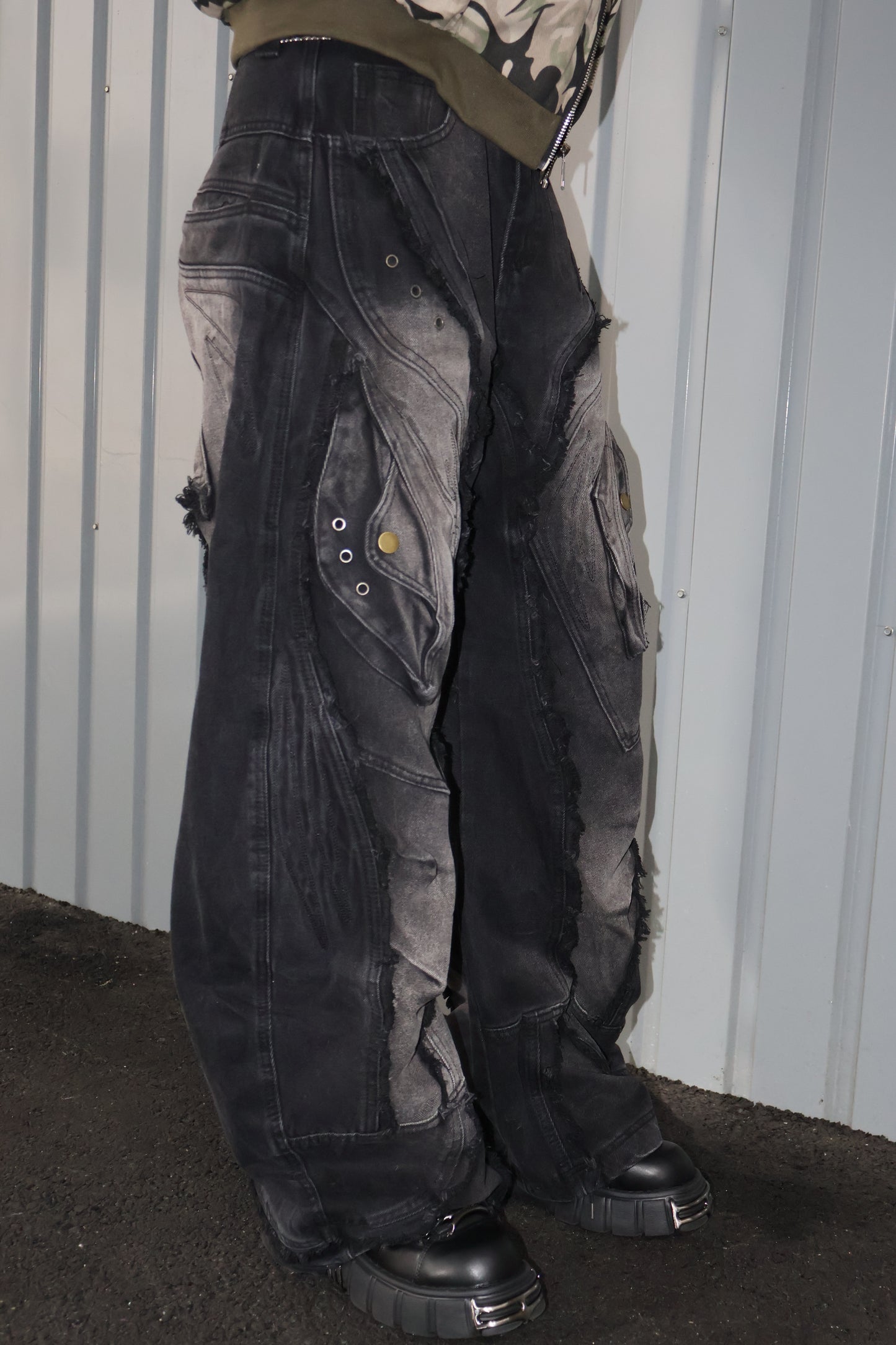 Ruin Cargo denim A415