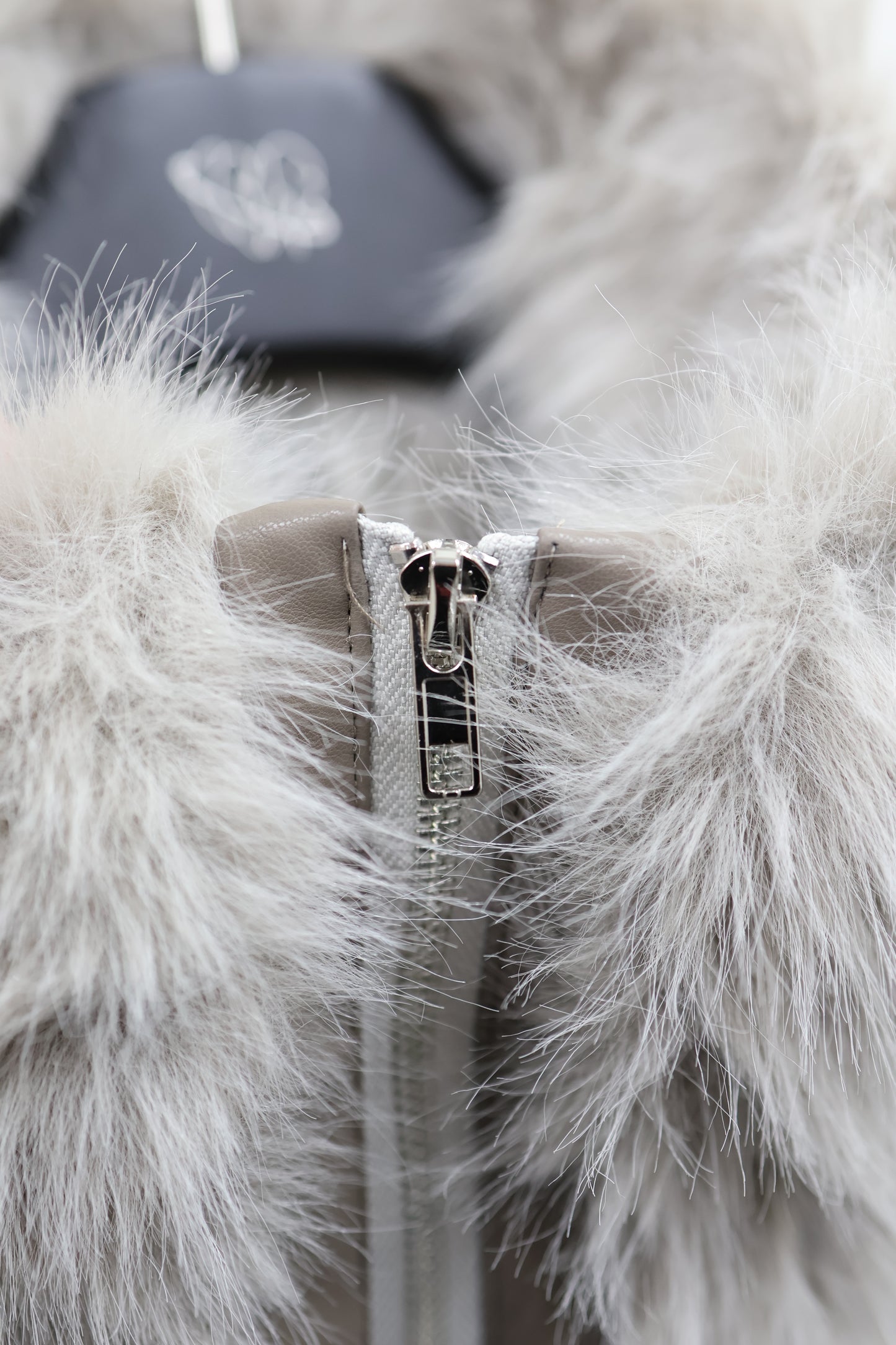 25-921 Snow Fur Coat  A334