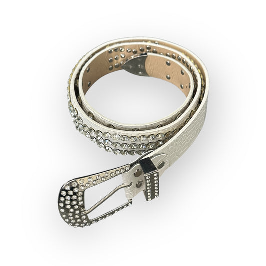 white belt I30