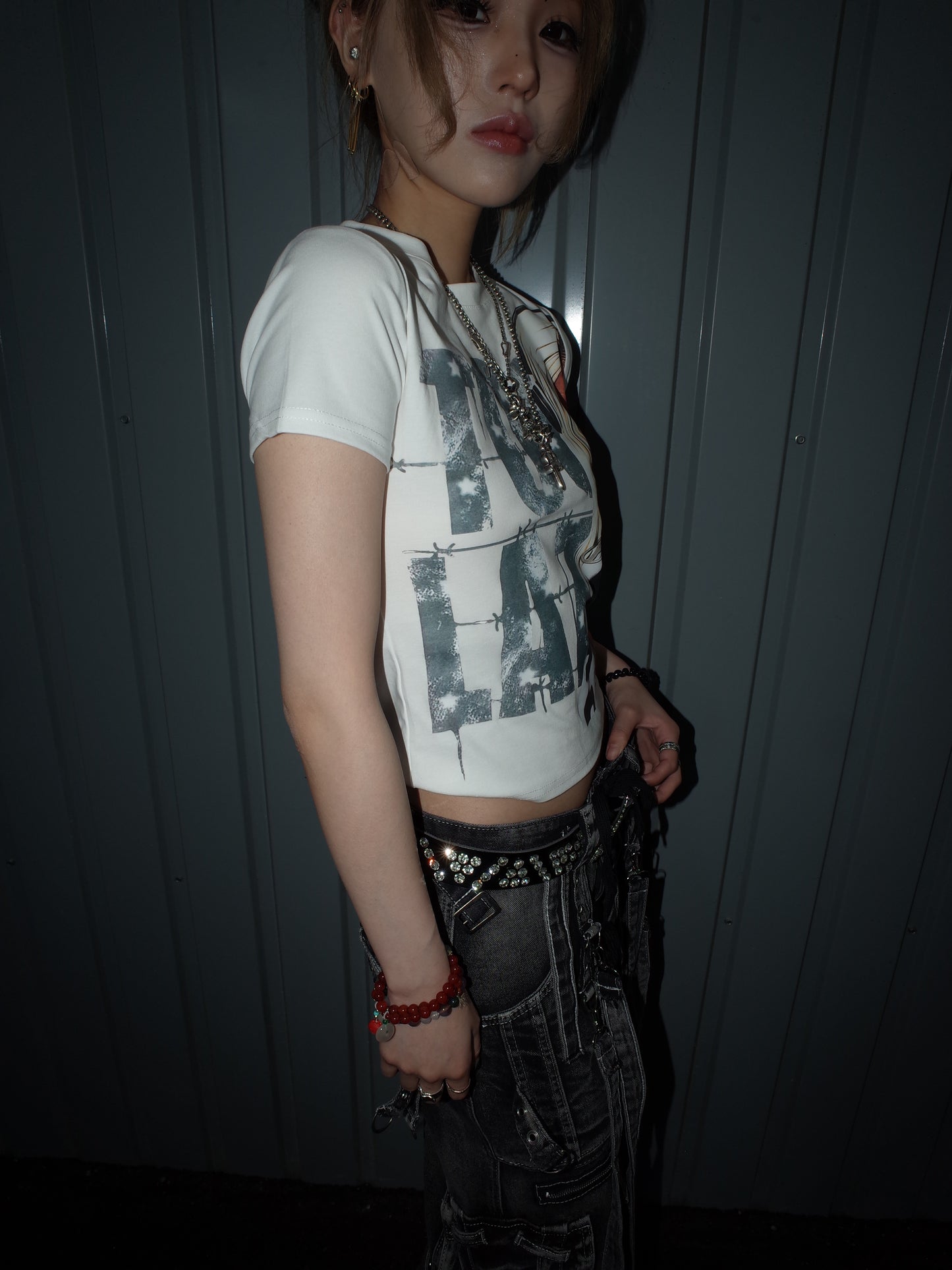 Gal Graphic Tee  A560