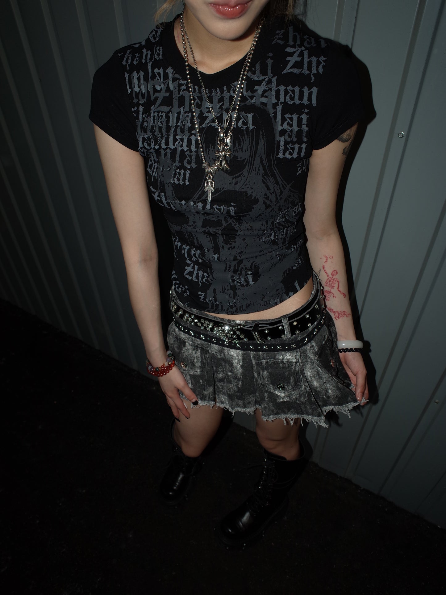 TextGirl Graphic Tee  A557