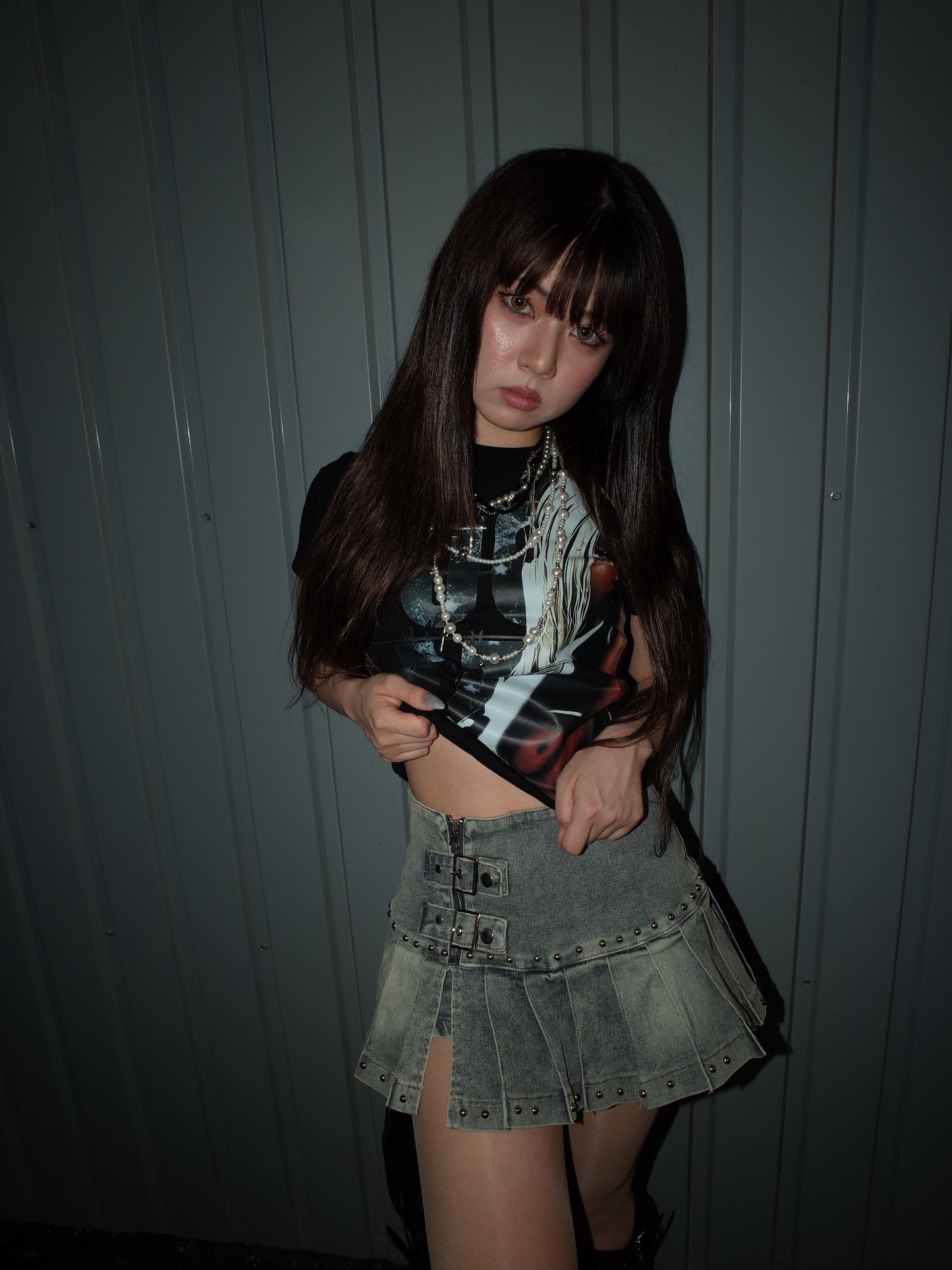 Gal Graphic Tee  A560