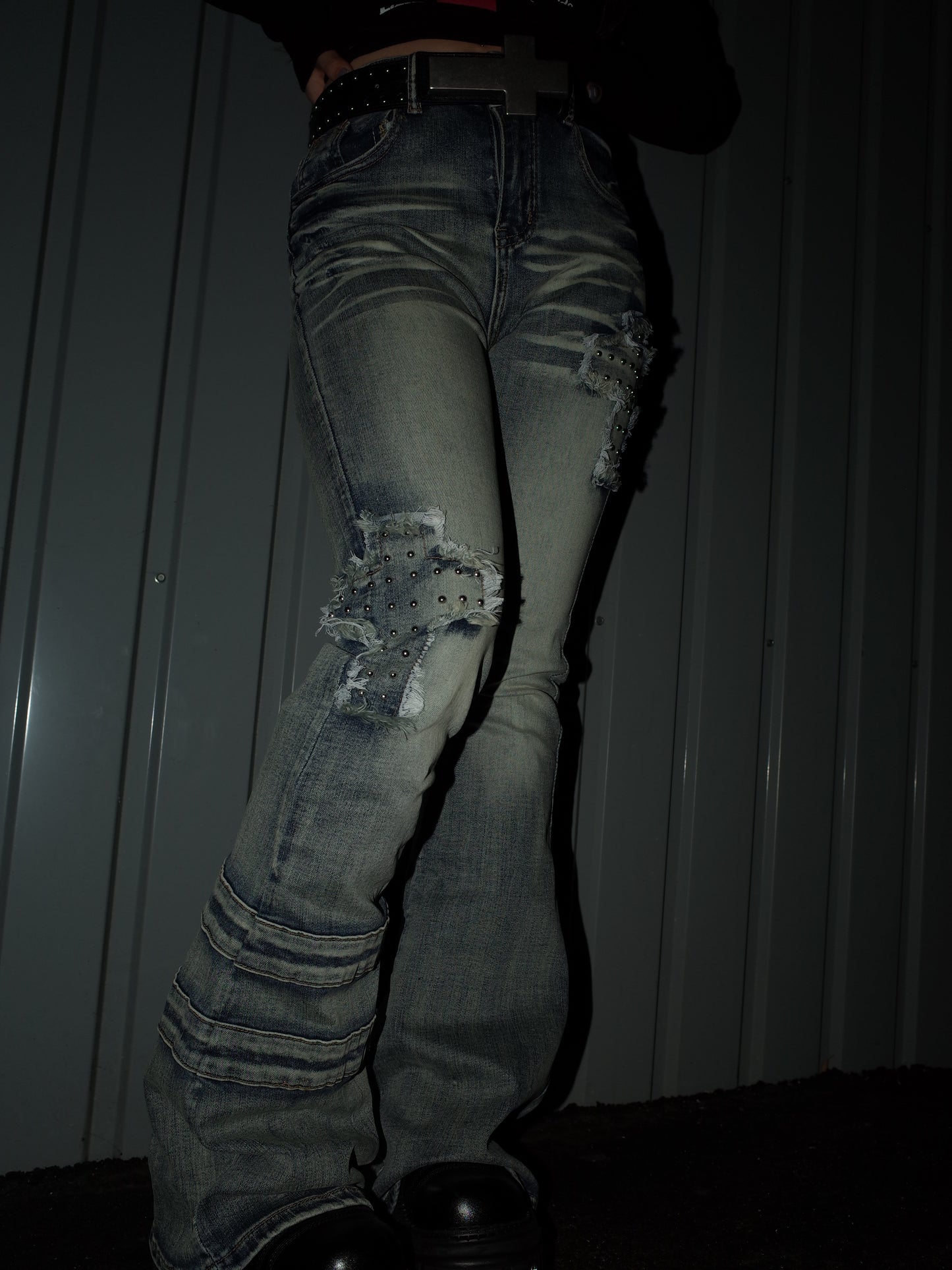 Slice Cross Denim pants A525