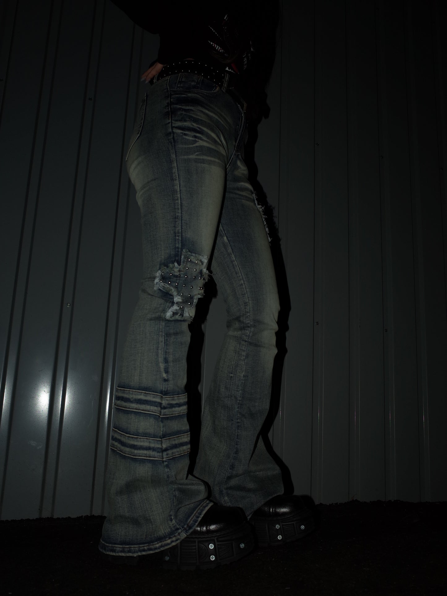 Slice Cross Denim pants A525