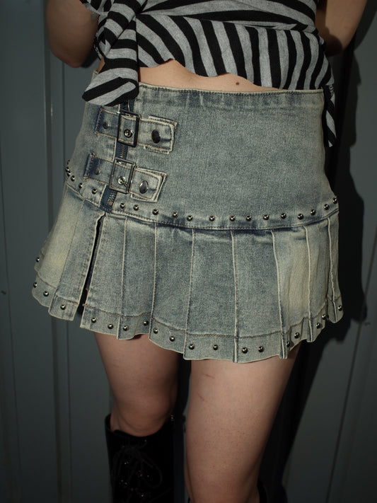 Pleat Denim Mini Skirt A527