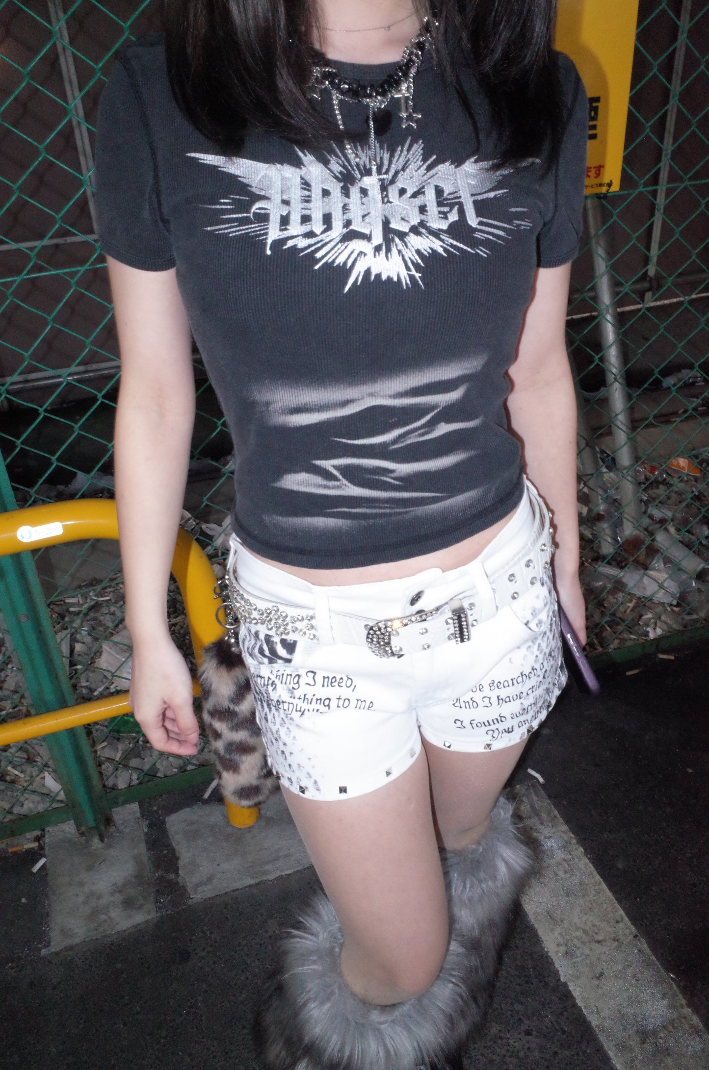 feather titetee A73
